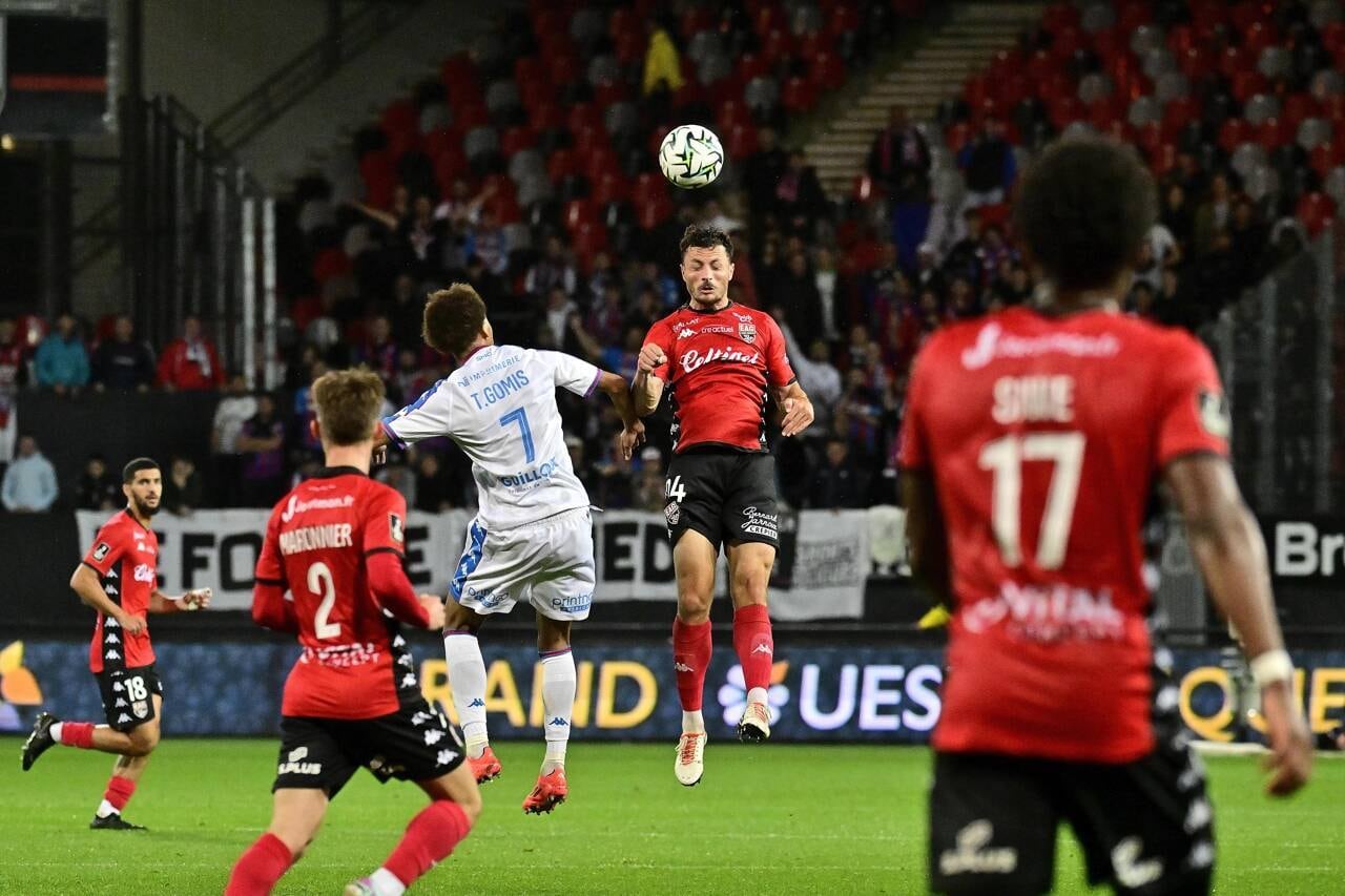 Ea Guingamp Sm Caen Quelle Heure Et Sur Quelle Cha Ne Suivre Le