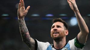Coupe du monde 2022 au Qatar : grâce à un grand Lionel Messi, l'Argentine bat le Mexique et respire un peu mieux