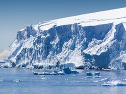 Le "glacier de l'apocalypse" fond par le dessous, et le niveau des océans pourrait grimper plus vite que prévu