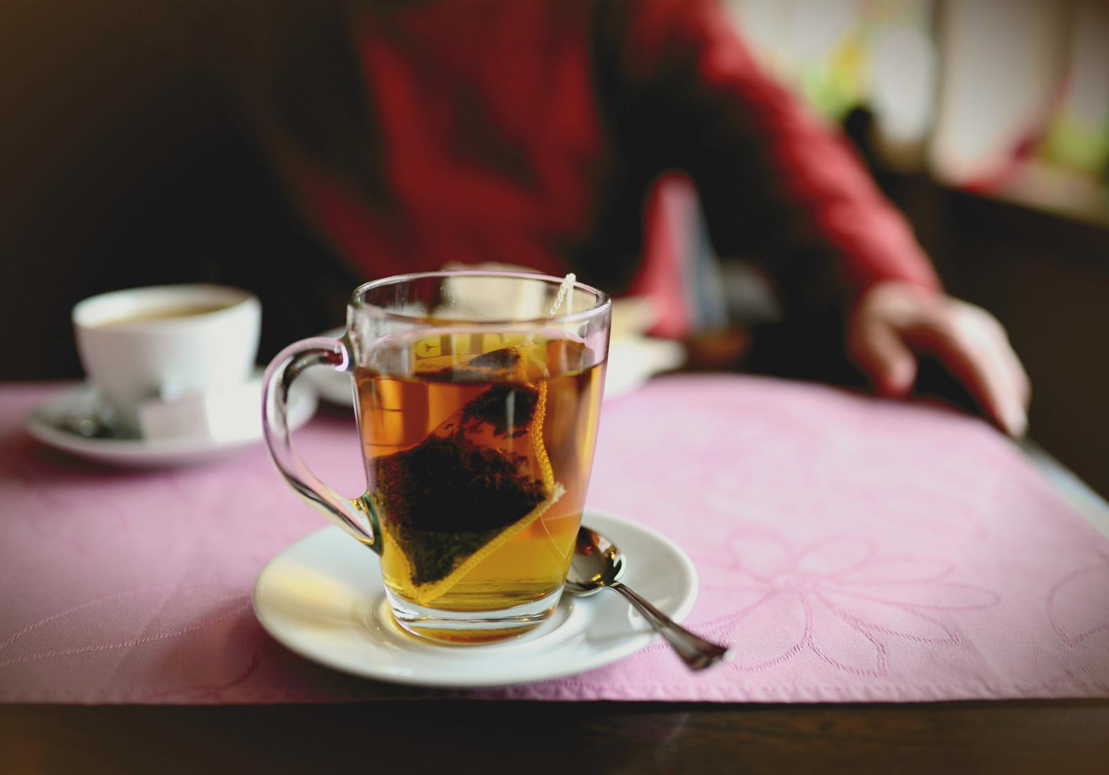 Les dangers des sachets de thé : Faut-il s'inquiéter ?
