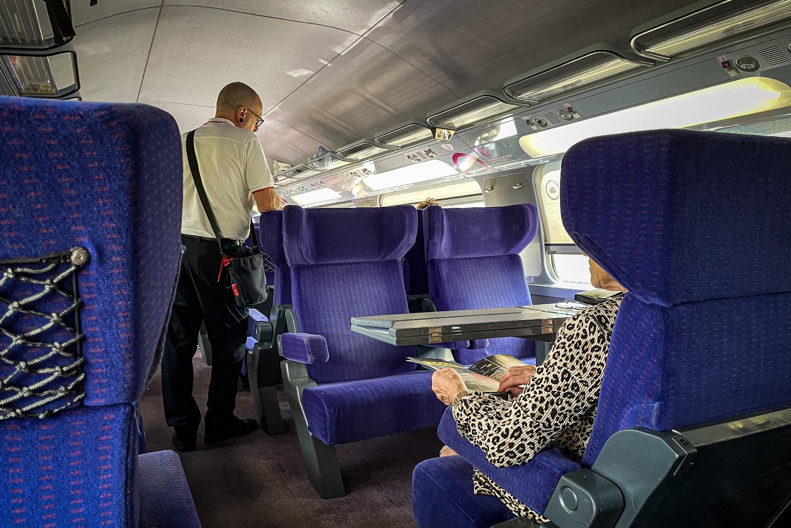 SNCF. Leur TGV accuse plus de 5h de retard, le contrôleur en panique : "Ça a fait rigoler les gens"