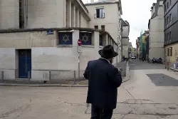 Attaque de la synagogue de Rouen : comment les Juifs s'organisent en attendant la restauration des lieux