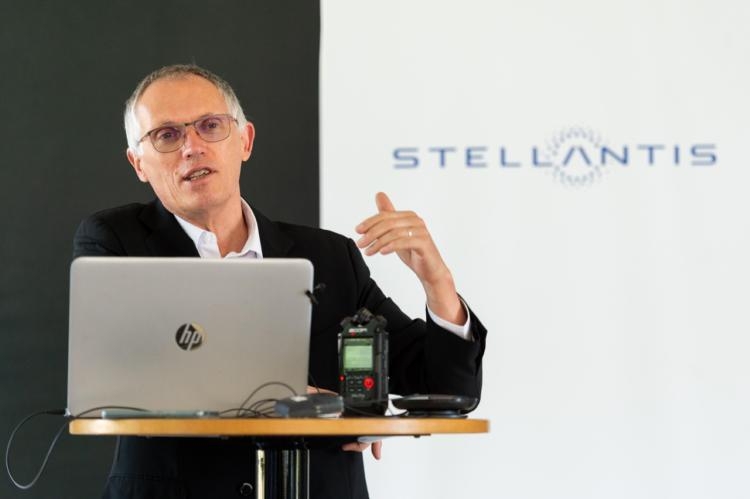 Stellantis à Rennes : ce que l'on sait sur la future voiture électrique  produite à la Janais - France Bleu